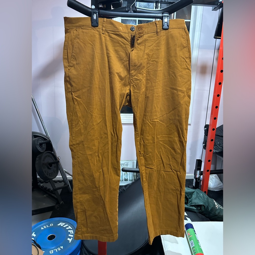 Amazon Essentials Straight Fit Pants British Khaki 38x30
